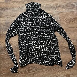 H&M Black and White Turtle neck Top